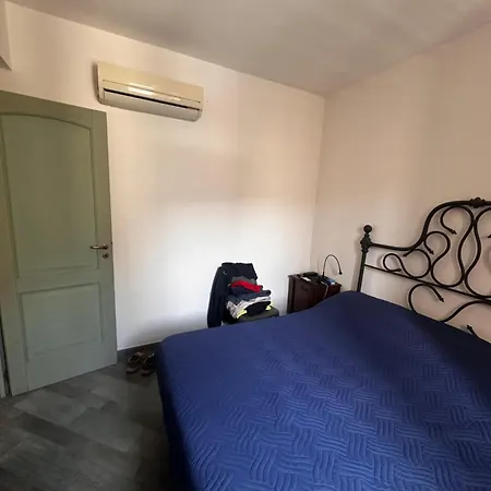 Apartment La
